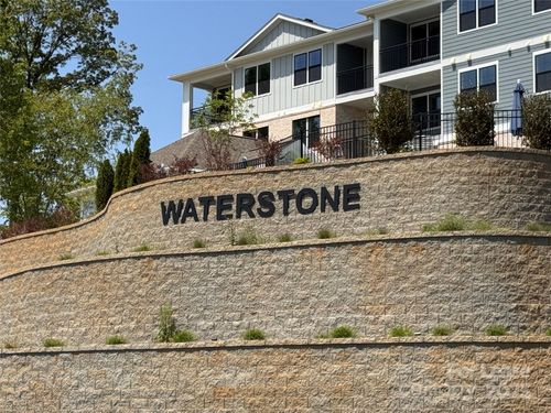 4326 Reed Creek Dr, Sherrills Ford, NC, 28673-9515 | Card Image