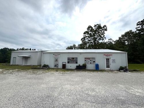 401 W Church St, Horseshoe Bend, AR, 72512-3703 | Card Image