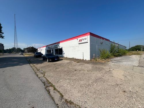 124 N 2nd St, Terre Haute, IN, 47807-2909 | Card Image