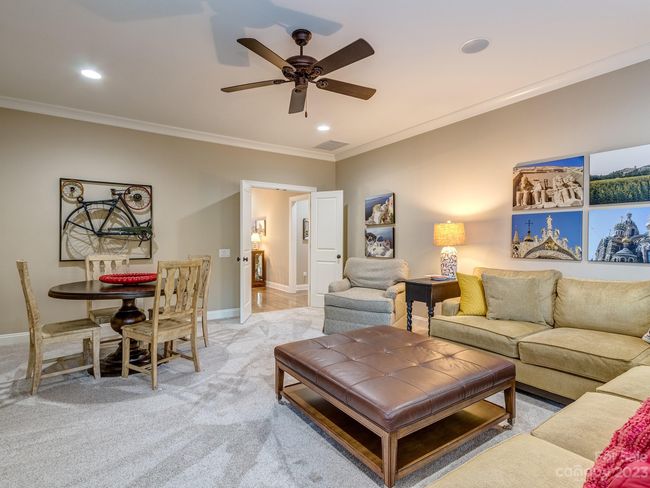 6927 Conservatory Ln, House other with 5 bedrooms, 4 bathrooms and null parking in Charlotte NC | Image 36