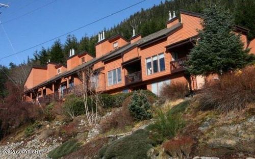 apt-4-3560 Fairview Ave, Ketchikan, AK, 99901-5400 | Card Image