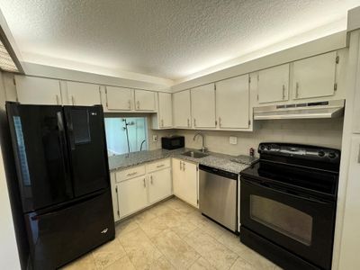 208 - 8401 Lagos De Campo Blvd, Condo with 2 bedrooms, 2 bathrooms and null parking in Tamarac FL | Image 3