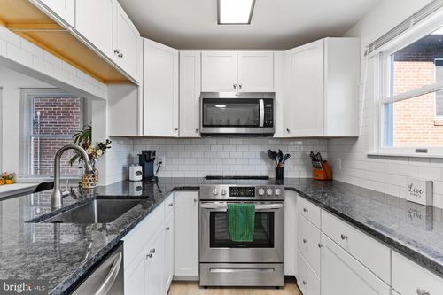 2309 N 2nd St, HARRISBURG, PA, 17110-1009 | Card Image