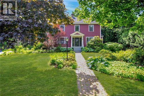 64 Centennial Rd, Hampton, NB, E5N6N2 | Card Image