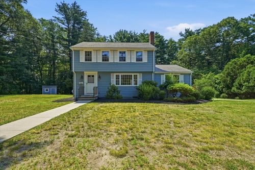 8 Paolo Rd, Hingham, MA, 02043 | Card Image