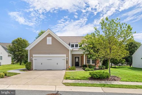 39 Battery Point Dr, FREDERICKSBURG, VA, 22406-5471 | Card Image