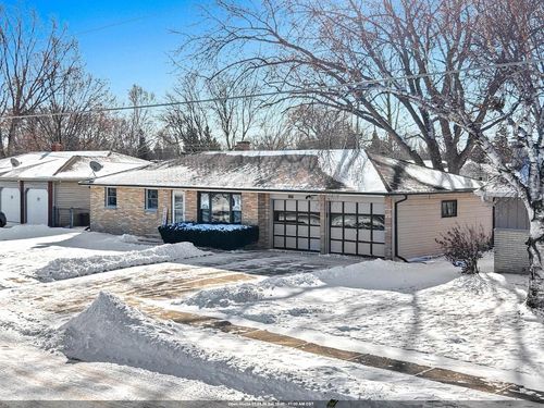 1865 Bond Street, GREEN BAY, WI, 54303 | Card Image