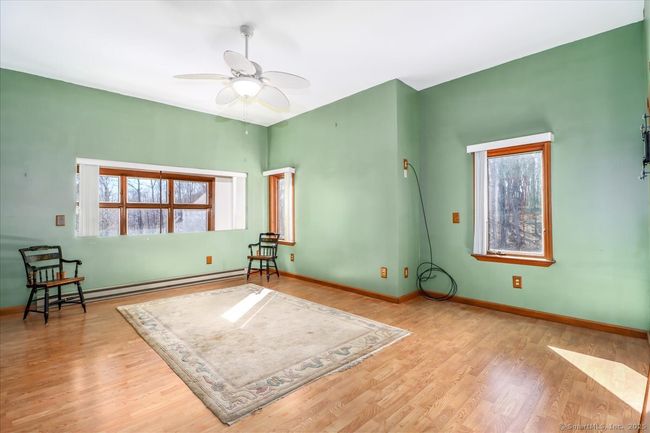 A giant main bedroom. | Image 34