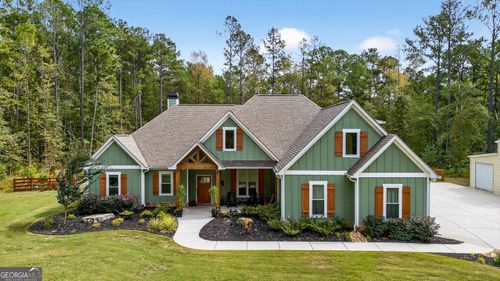 243 Matthews Rd, Fayetteville, GA, 30215-3045 | Card Image