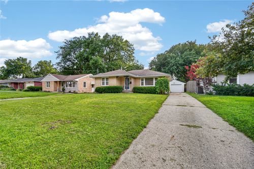 2818 48th Pl, Des Moines, IA, 50310-2510 | Card Image