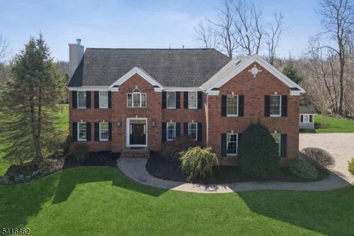 12 Quail Run, Randolph, NJ, 07869-2827 | Card Image