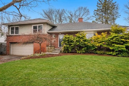 62 Letitia St, Barrie, ON, L4N1P1 | Card Image