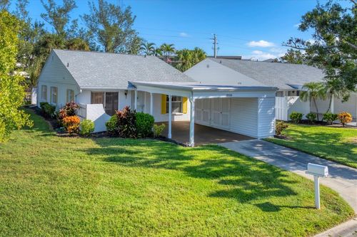 9509 Kingston Dr, BRADENTON, FL, 34210-1832 | Card Image