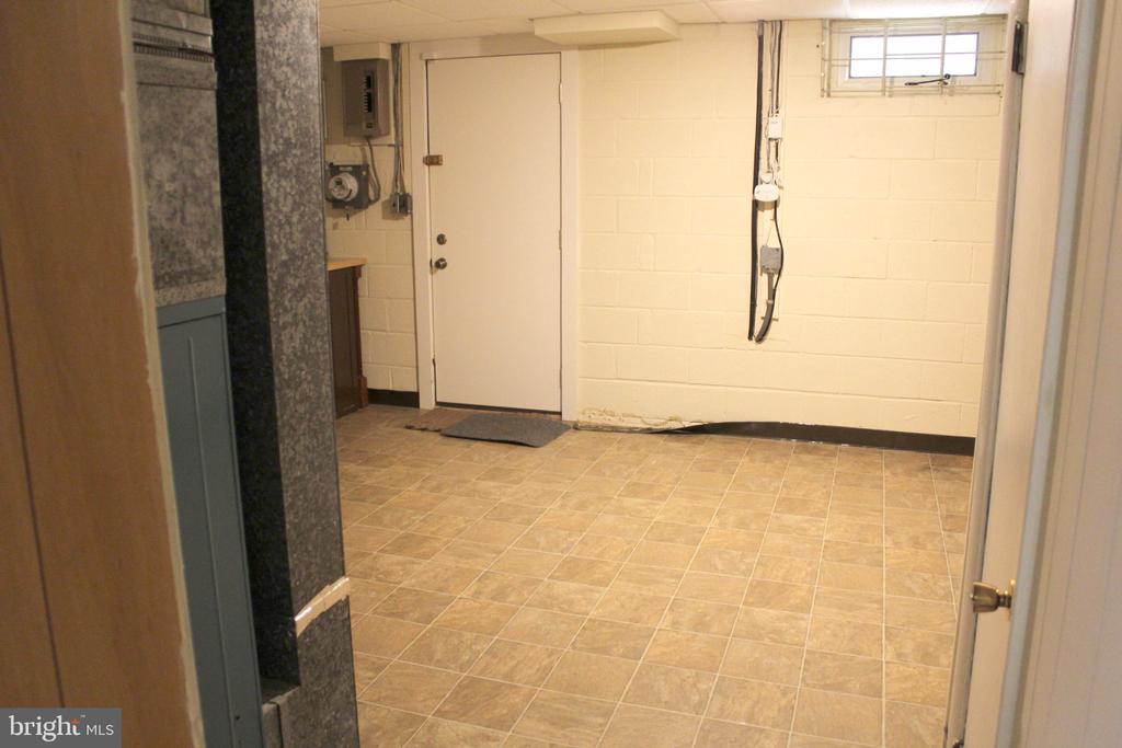 Residential Lease in BALTIMORE 5