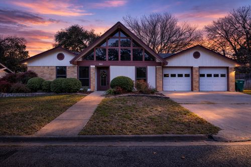 661 S College St, La Grange, TX, 78945-3410 | Card Image