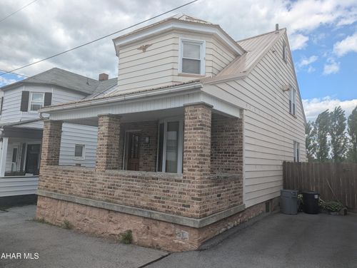 212 S 2nd St, Altoona, PA, 16602-4951 | Card Image