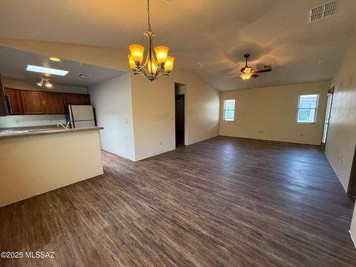 1-2501 S Pantano Parkway, Tucson, AZ, 85710 | Card Image