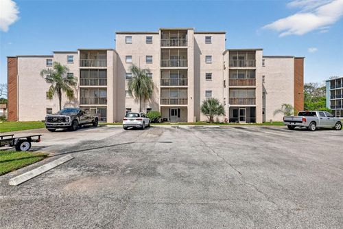 203-5541 Bay Blvd, PORT RICHEY, FL, 34668-6030 | Card Image