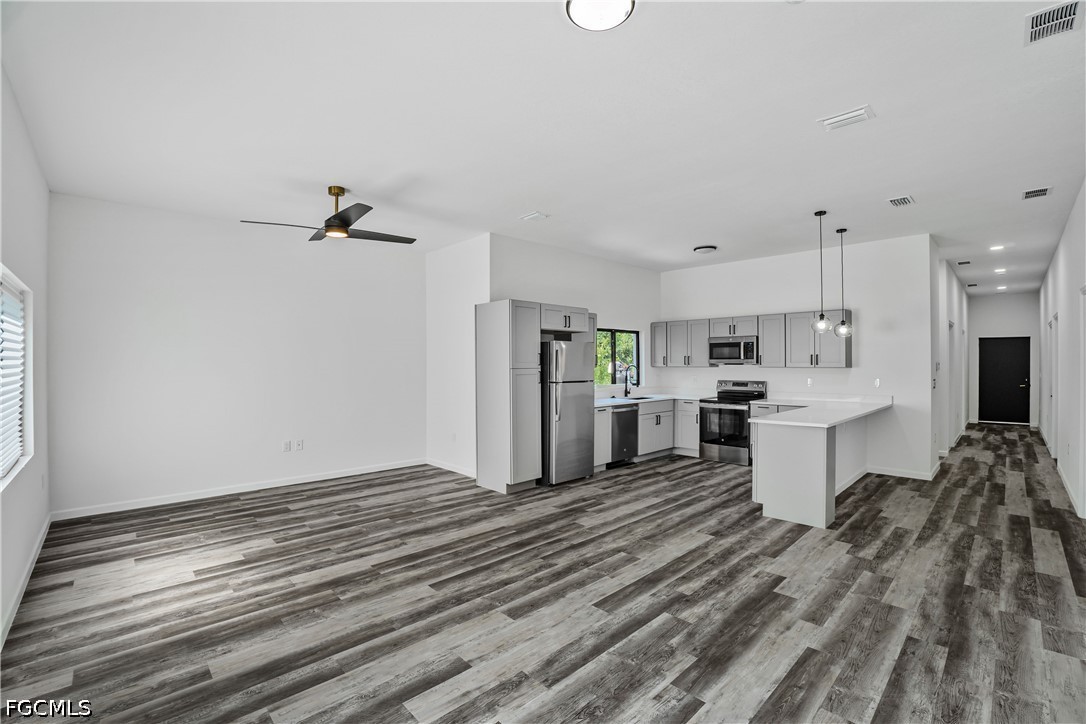 Residential Lease in Lehigh Acres 5
