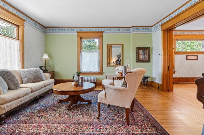 Sitting Room | Image 10