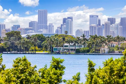 apt-328-1000 West Ave, Miami Beach, FL, 33139-4716 | Card Image