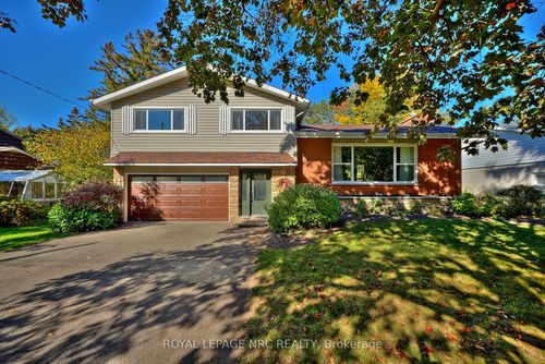 13 Damude Dr, Pelham, ON, L0S1M0 | Card Image