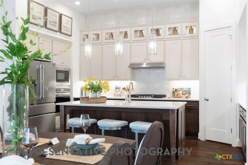 2553 High Ground, San Antonio, TX, 78245-5407 | Card Image