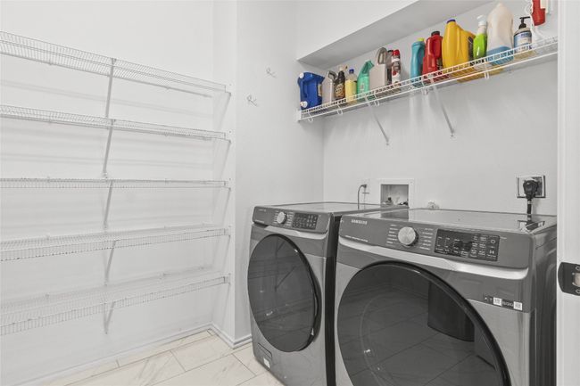 13524 Lyndon B Johnson St, House other with 3 bedrooms, 3 bathrooms and 2 parking in Manor TX | Image 22