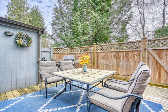 805 Alexander Bay, Townhouse with 3 bedrooms, 1 bathrooms and 2 parking in Port Moody BC | Image 4