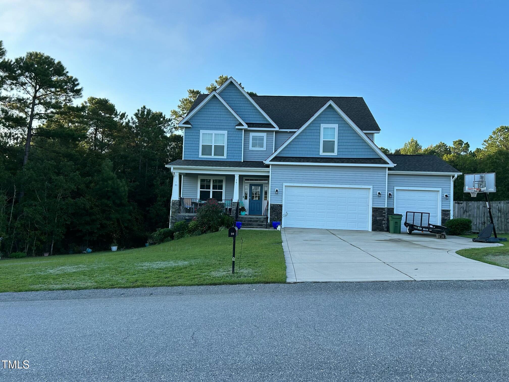 Maxwell Pl, Lillington, NC 27546