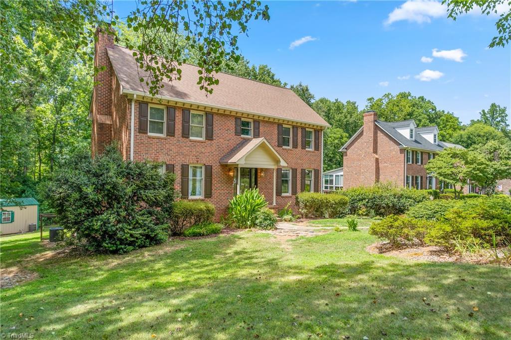 Terrault Dr, Greensboro, NC 27410