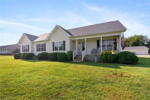568 Faith Rd, Mooresville, NC, 28115-5700 | Card Image