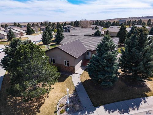 3459 Willowbend Rd, Rapid City, SD, 57703-6912 | Card Image