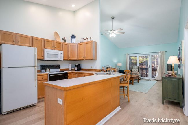 B - 17909 Hidden Dunes Ln, Condo with 2 bedrooms, 3 bathrooms and null parking in Spring Lake MI | Image 12
