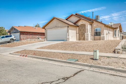 14273 Desert Sage Dr, Horizon City, TX, 79928-6446 | Card Image