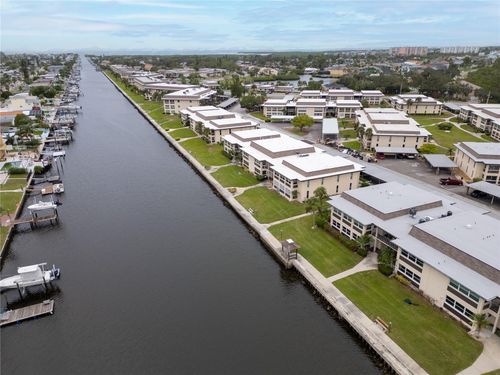 apt-203-4812 Jasper Dr, New Port Richey, FL, 34652-3629 | Card Image