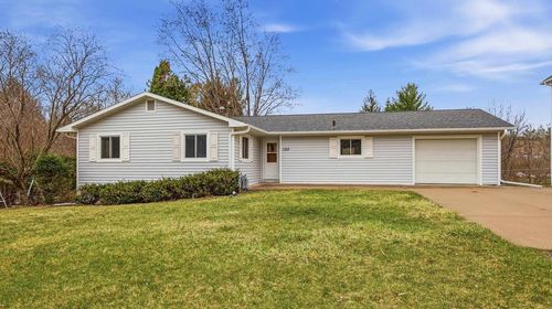 1155 Sunset Drive, Platteville, WI, 53818 | Card Image