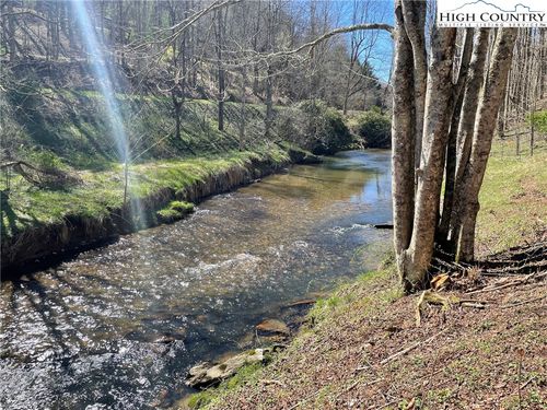 6 Stonegate Ln, Creston, NC, 28615 | Card Image