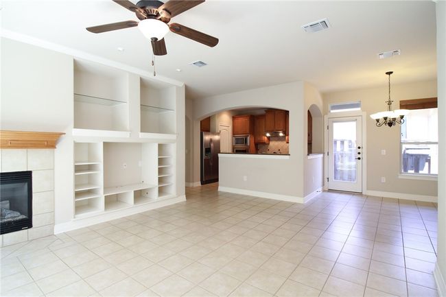 4225 Threadgill St, House other with 3 bedrooms, 3 bathrooms and 2 parking in Austin TX | Image 20