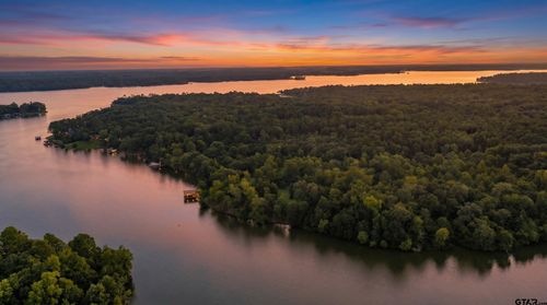 18 Cr 2337, Pittsburg, TX, 75686 | Card Image