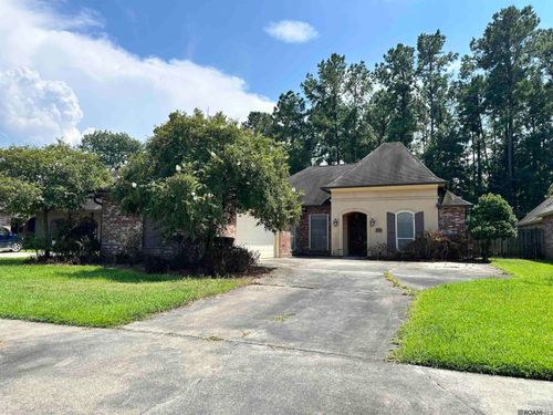 14690 Grapevine Dr, Baton Rouge, LA, 70818-6025 | Card Image