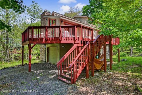 n1941-98 Creekview Dr E, Clifton Twp, PA, 18424-8997 | Card Image