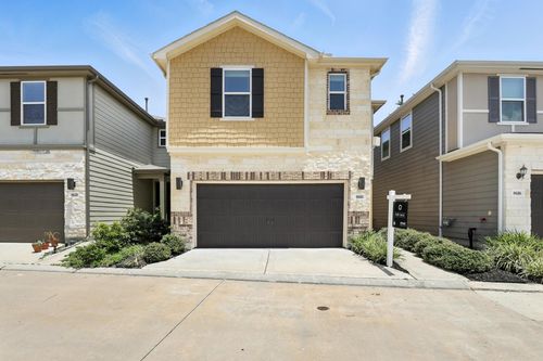 8618 Cedar Plains Ln, Houston, TX, 77080-2400 | Card Image