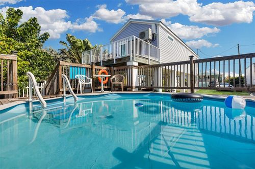 ocean-925 83rd Street Ocean, Marathon, FL, 33050-3202 | Card Image