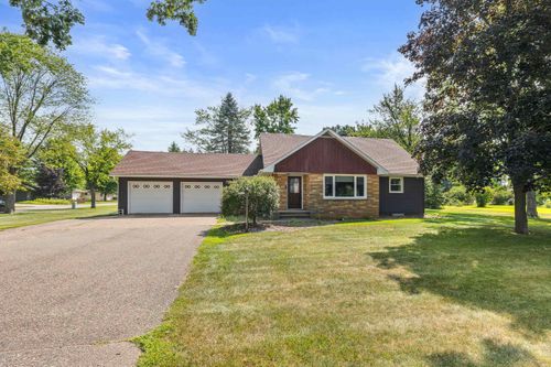 223 Green Ave N, Stevens Point, WI, 54481-1310 | Card Image