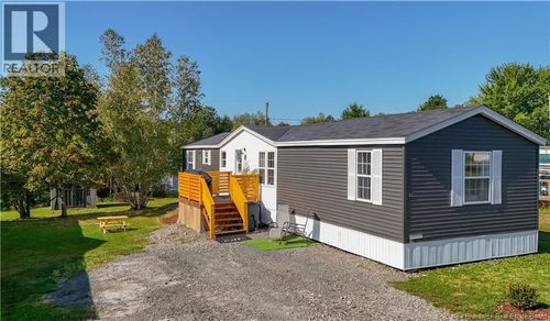 41 Elmdale Cres, Fredericton, NB, E3B6P9 | Card Image
