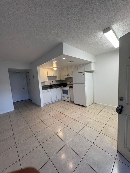 apt-5-6001 Nw 7th St, Margate, FL, 33063-4530 | Card Image