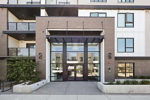 421-4275 Norford Avenue Nw, Calgary, AB, T3B6M2 | Card Image