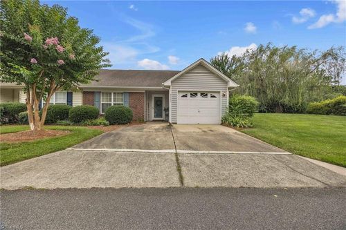 3111 High Bridge Cir, Jamestown, NC, 27282-8525 | Card Image
