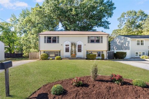 131 Kenyon Avenue, Warwick, RI, 02886 | Card Image